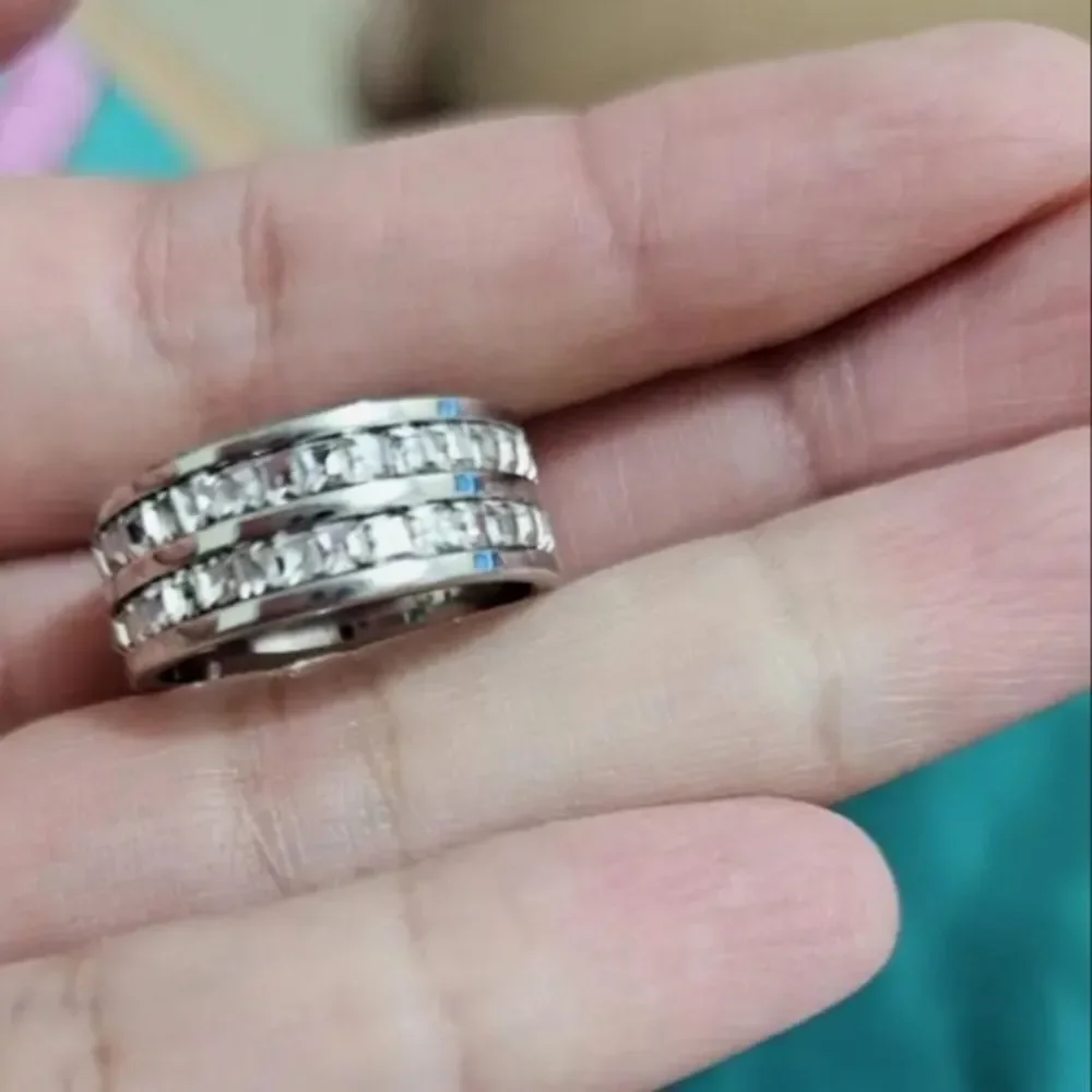 boutique simulated diamonds